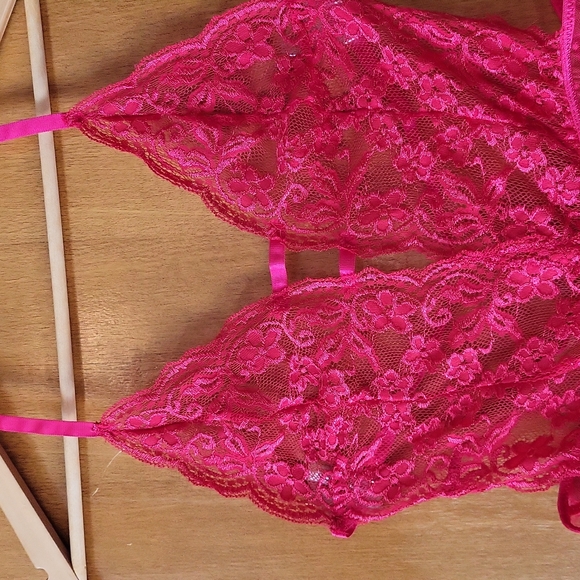 Red floral unlined teddy - Picture 2 of 10